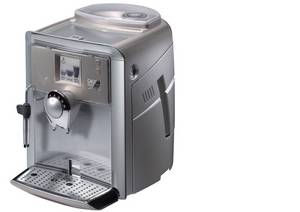 Gaggia Platinum espresso-apparaat; deze espressomachine van Gaggia is in diverse varianten verkrijgbaar: De Gaggia Platinum Vision (topmodel). Verder verkrijgbaar de Gaggia Platinum Swing, Gaggia Platinum Vogue en Gaggia Platinum Event. Het verschil tussen deze espressomachines zit met name in de menubesturing en programmeermogelijkheden.