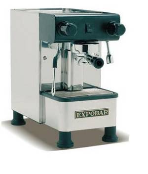 De Expobar Office PulserI is espressomachine van absolute top. Zoals de naam zegt is deze espressomachine van Expobar geschikt voor de (klein) zakelijke omgeving waar een heerlijke espresso op prijs wordt gesteld met een eenvoudige bediening.