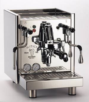 De Bezzera Mitica espressomachine is een prachtig en degelijk apparaat voor een heerlijke espresso of cappuccino!