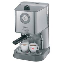 Gaggia New Baby Twin espresso-apparaat: een Gaggia espressomachine die doet wat ie moet doen: een goede espresso maken. Deze Gaggia espressomachine is handbediend en opgebouwd uit degelijke materialen.